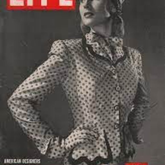 Hattie Carnegie Silver Double Flower Clear Crystal Brooch Pin - Picture 10 of 11